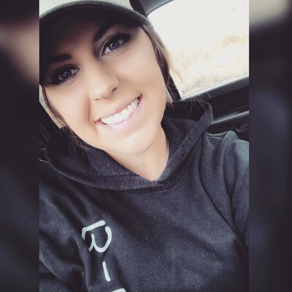 Meet your Posher, Brenna